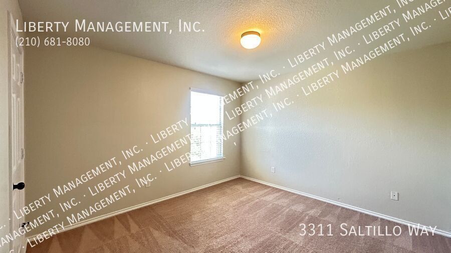 4 Bedroom, 2.5 Bath in Alamo Ranch property image