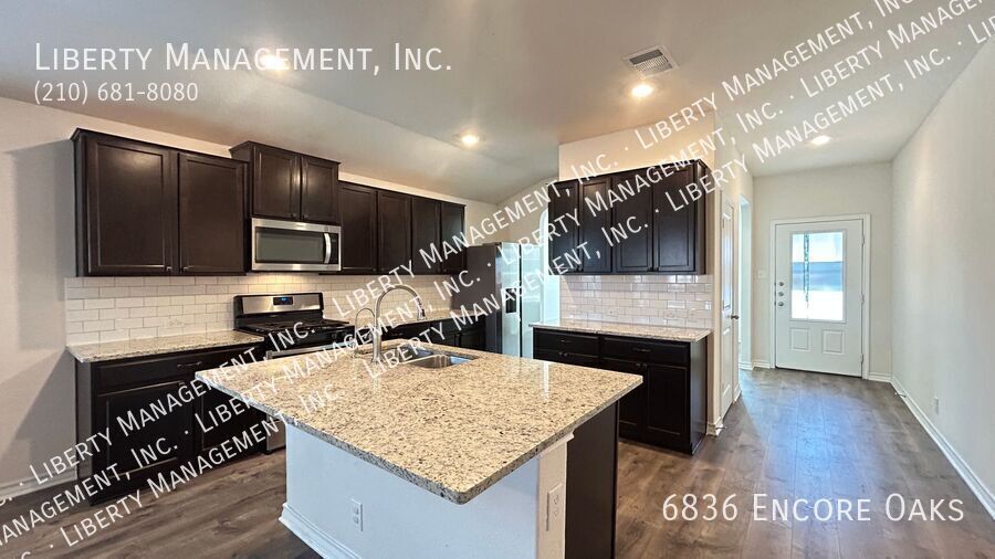 Beautiful and well maintained 1-Story Home is located in Whisper Falls property image