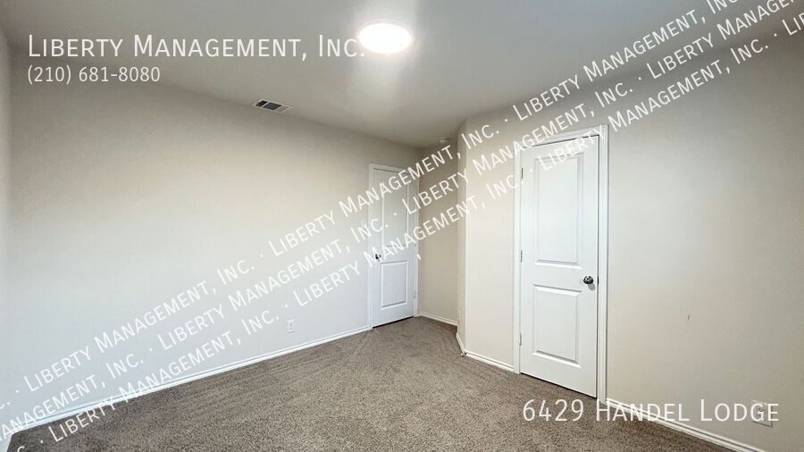 2 Bed, 2 Bath Home in Whisper Falls property image