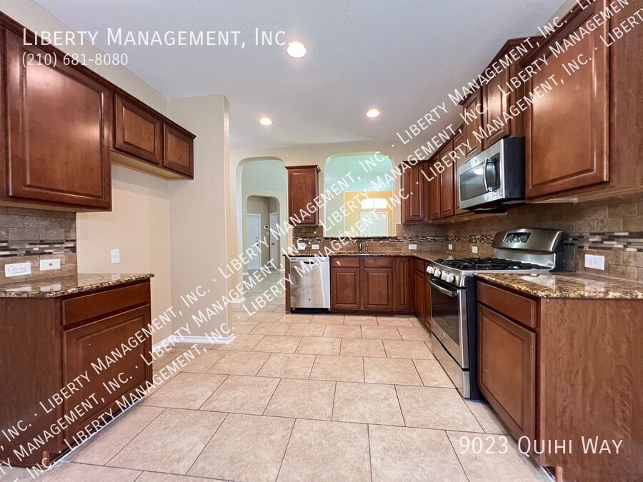 3 Bedroom, 2 Bath Home with Fresh Paint property image
