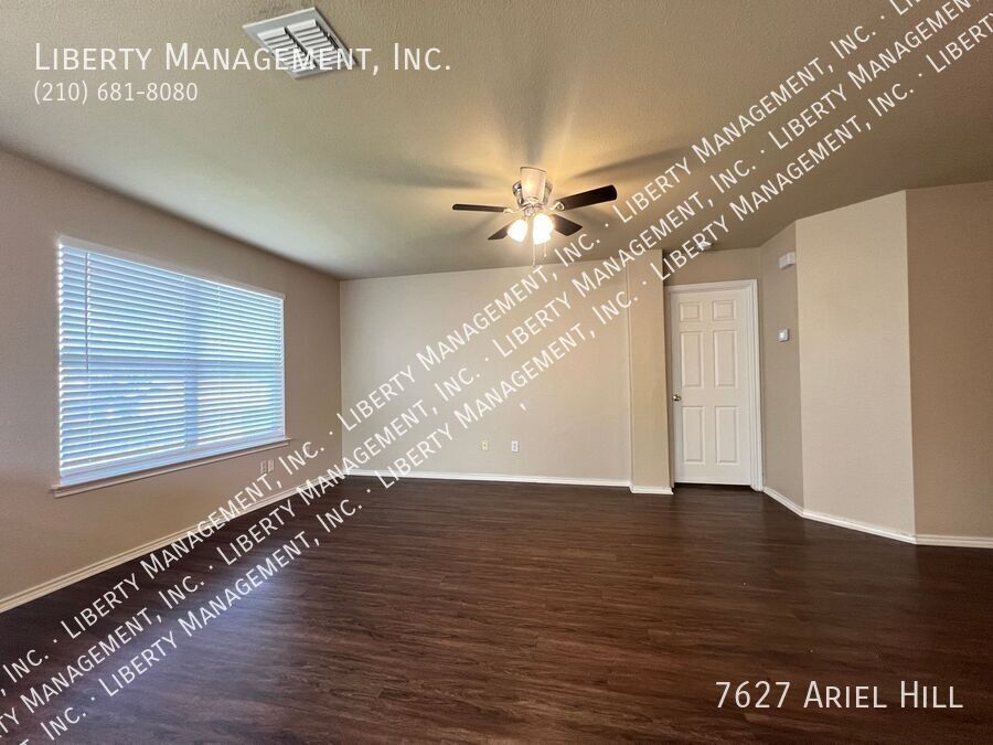 5 Bedroom, 3 Bath Home on a Cul-de-sac property image