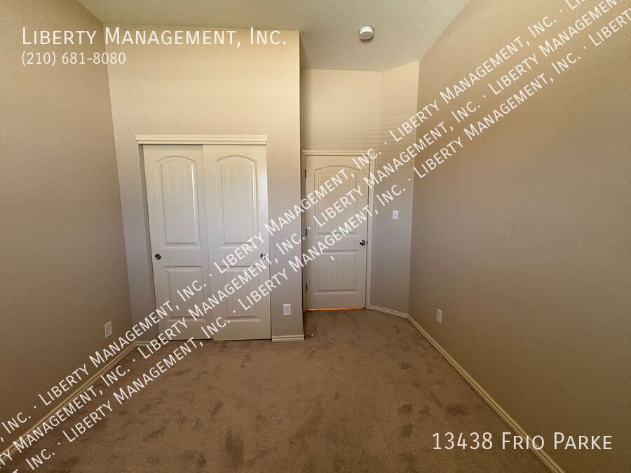 4 bedrooms and 2 baths in Remuda Ranch property image
