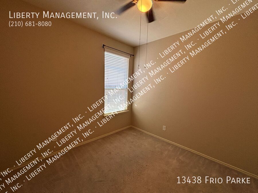 4 bedrooms and 2 baths in Remuda Ranch property image