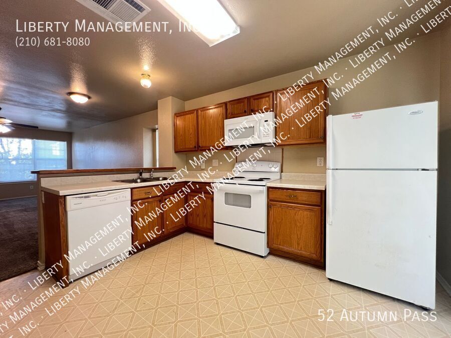 Great 2 Bed, 2.5 Bath Townhome property image