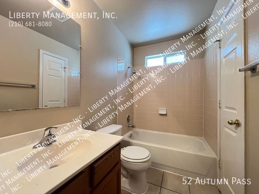 Great 2 Bed, 2.5 Bath Townhome property image