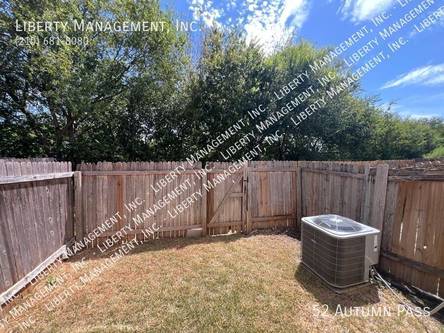 Great 2 Bed, 2.5 Bath Townhome property image