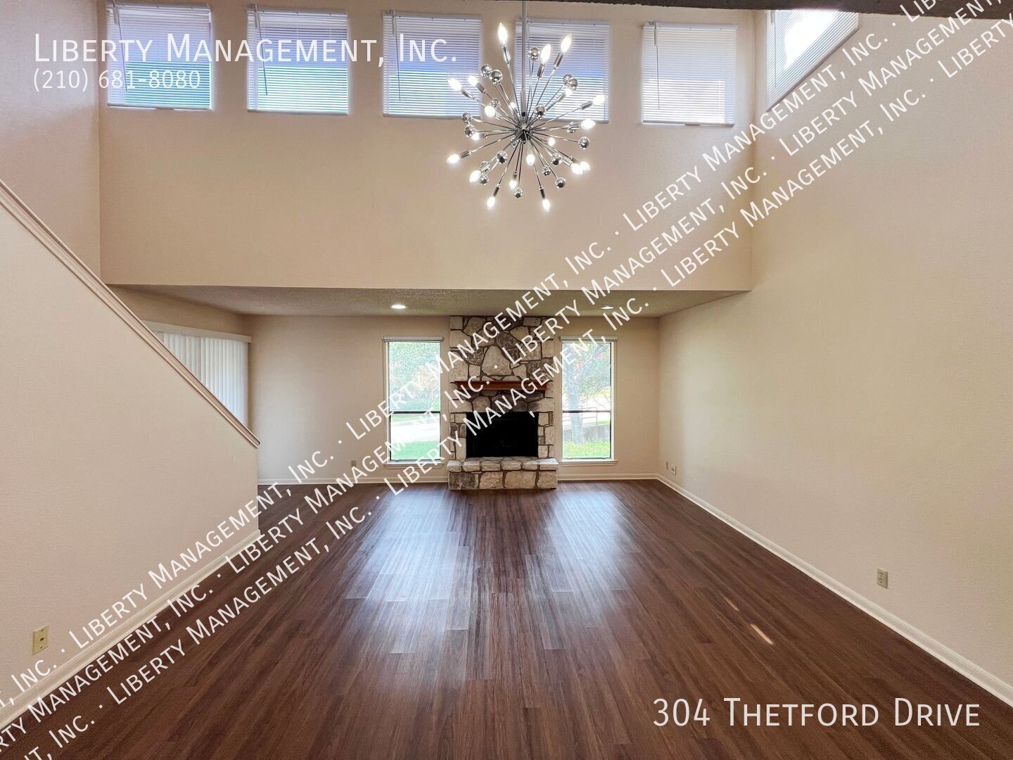 3 Bed, 2.5 Bath 2107 sq ft Townhome in a Gated Community property image