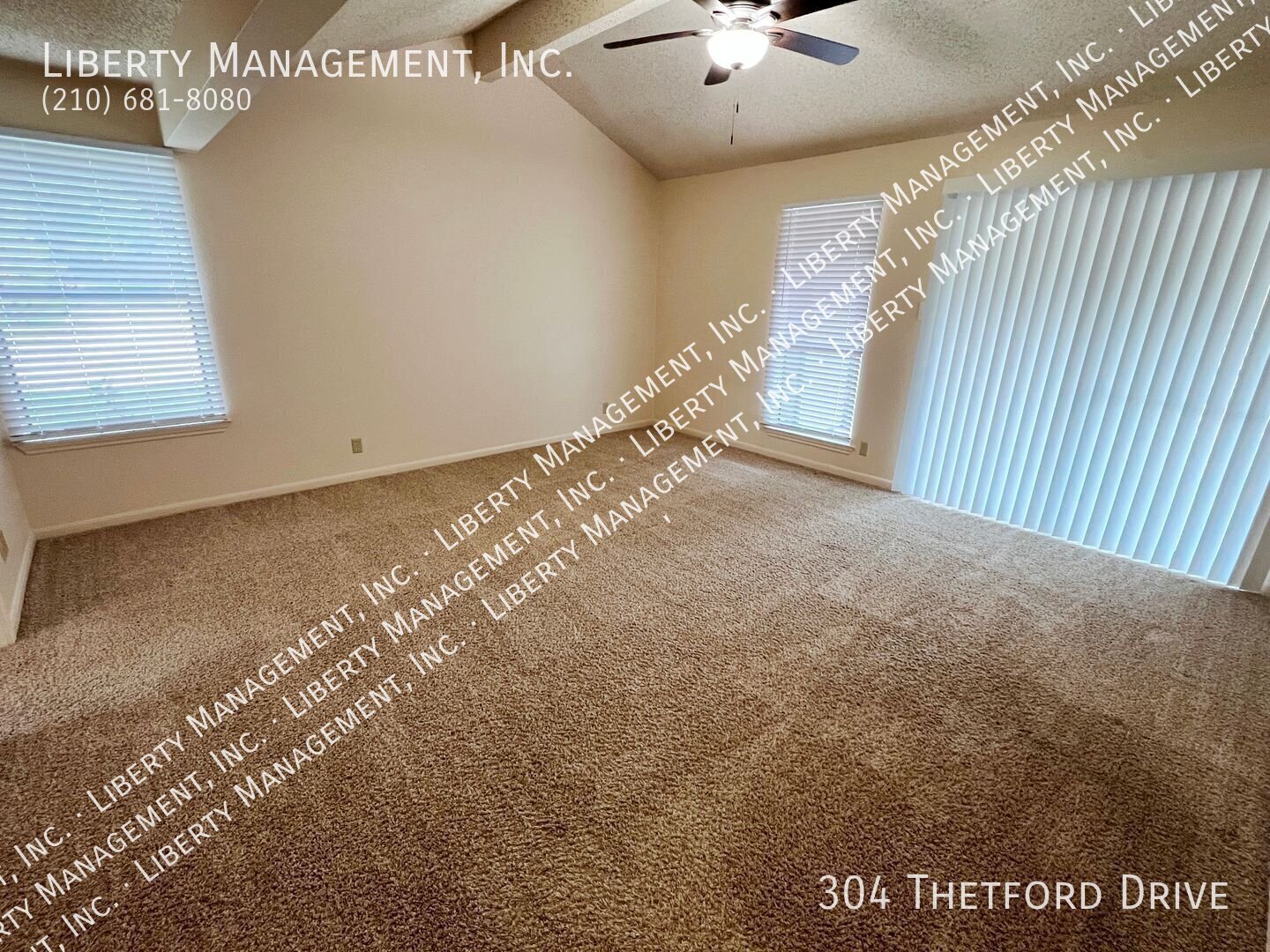 3 Bed, 2.5 Bath 2107 sq ft Townhome in a Gated Community property image