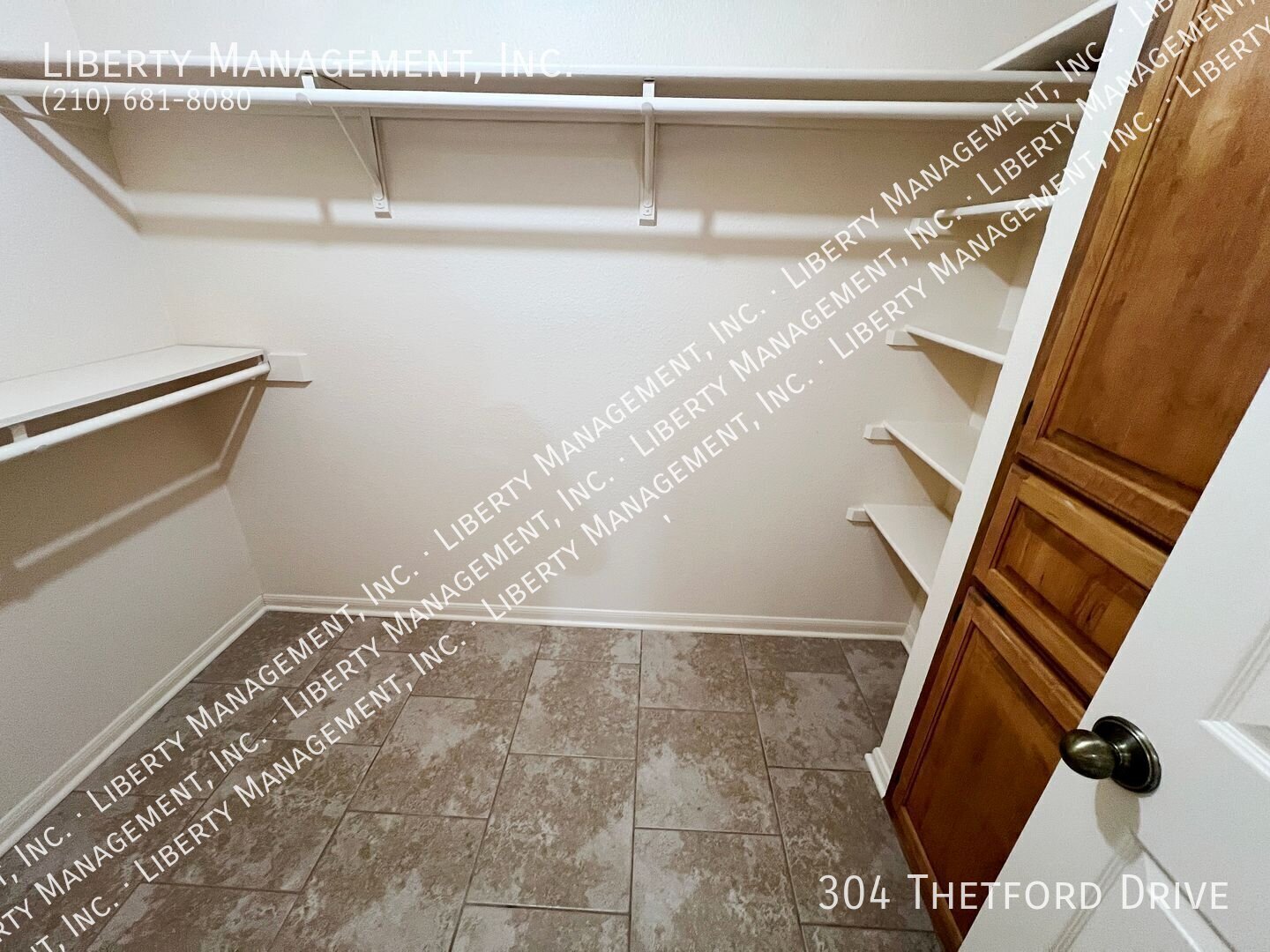 3 Bed, 2.5 Bath 2107 sq ft Townhome in a Gated Community property image
