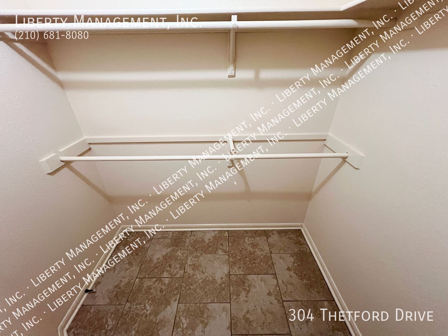 3 Bed, 2.5 Bath 2107 sq ft Townhome in a Gated Community property image