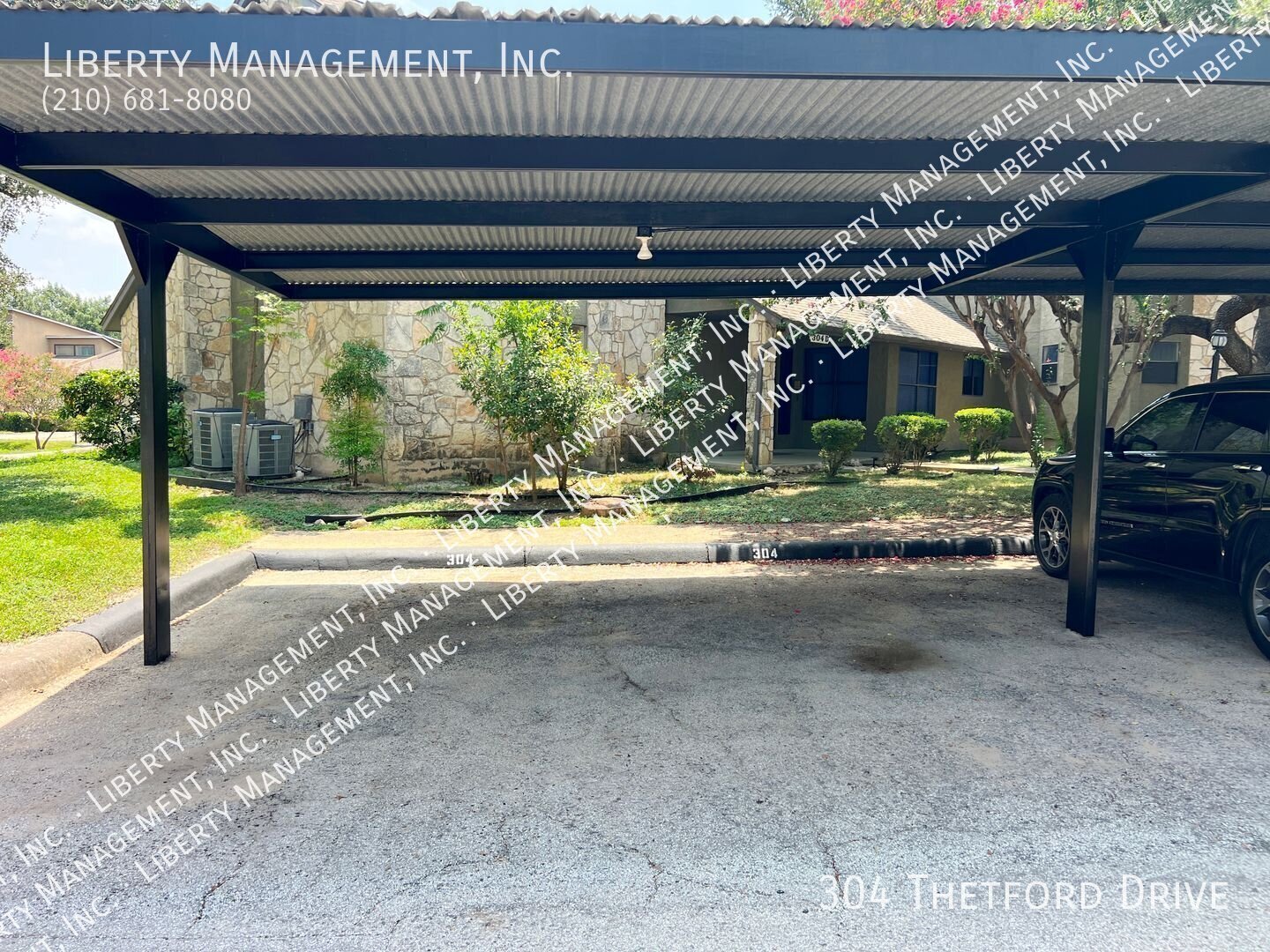3 Bed, 2.5 Bath 2107 sq ft Townhome in a Gated Community property image