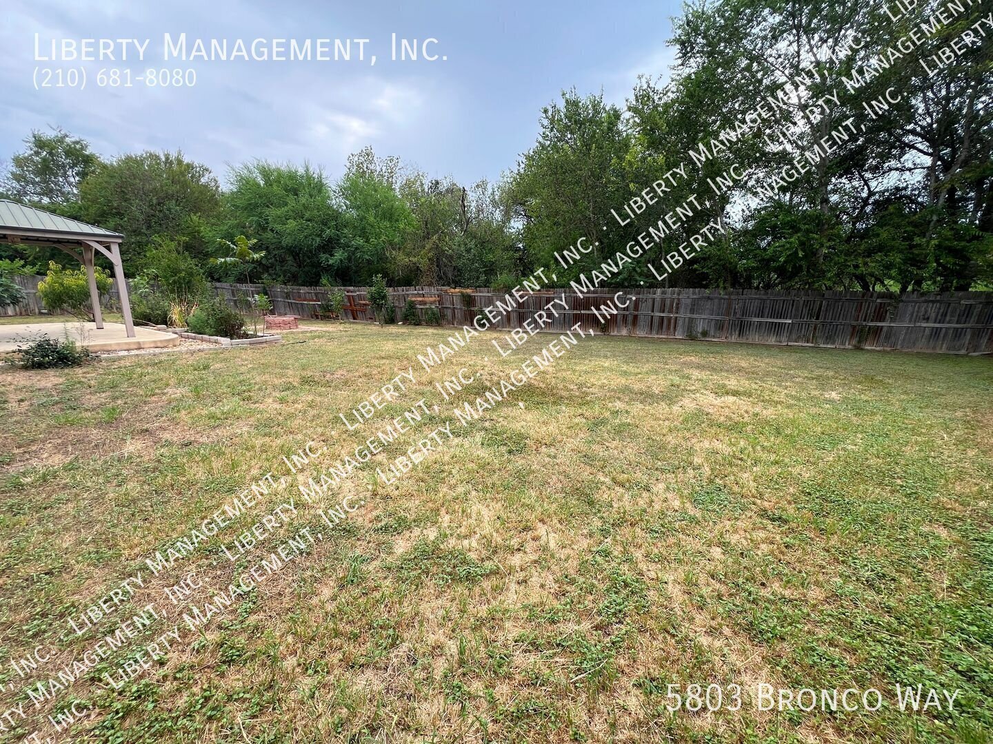4 Bed, 2.5 Bath Home on a Cul-de-sac and Greenbelt property image