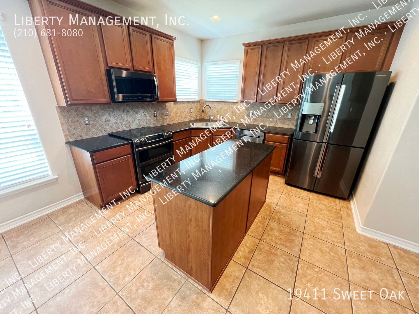 4 Bed, 3 Bath Gated Home on a Cul-de-sac in Stone Oak property image