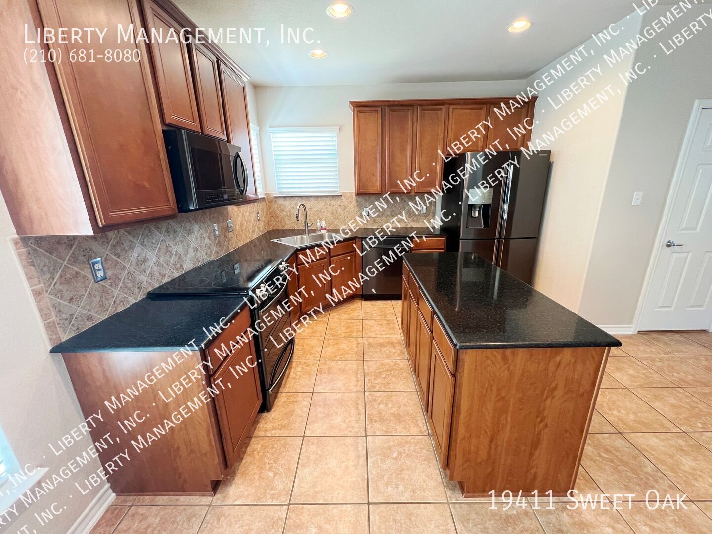 4 Bed, 3 Bath Gated Home on a Cul-de-sac in Stone Oak property image