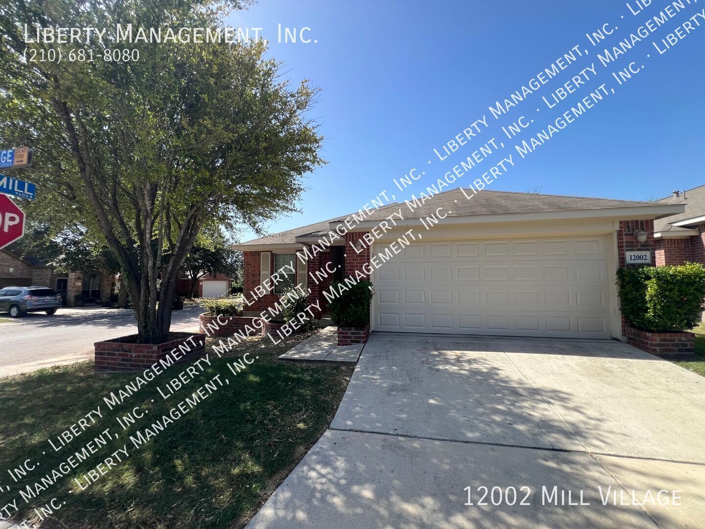 Great 3 bedroom, 2 bath home in a gated community! property image