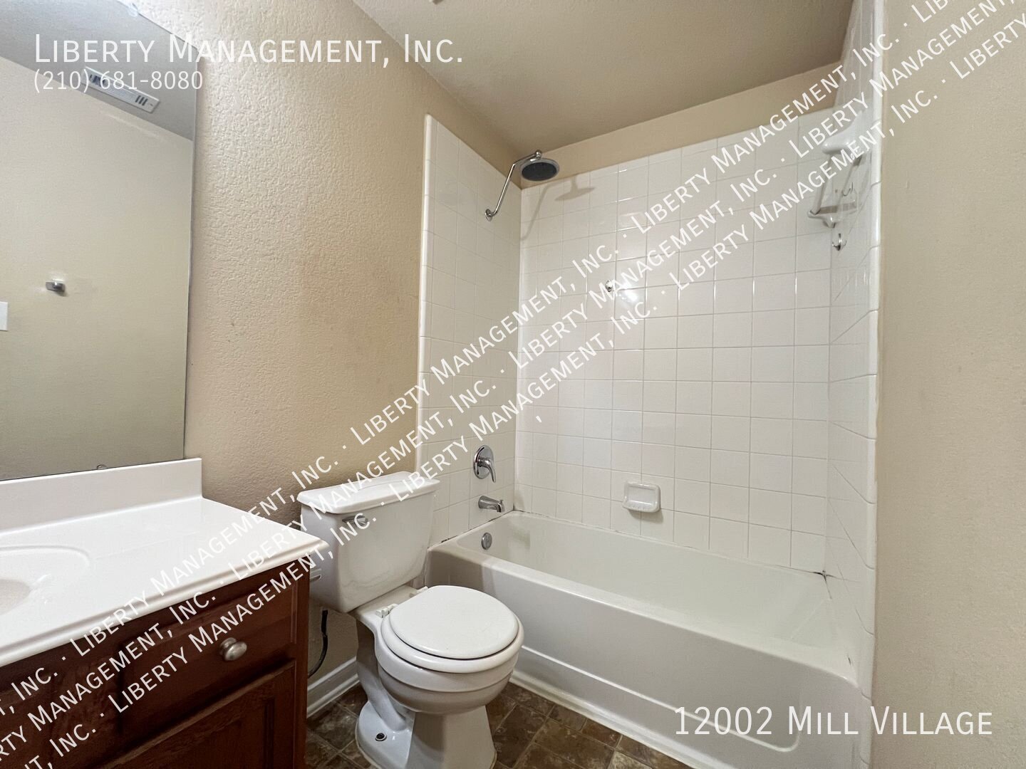 Great 3 bedroom, 2 bath home in a gated community! property image