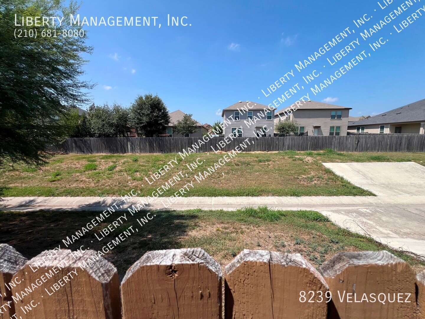 4 Bed, 2.5 Bath Home on 1/4 Acre Cul-De-Sac and Greenbelt property image