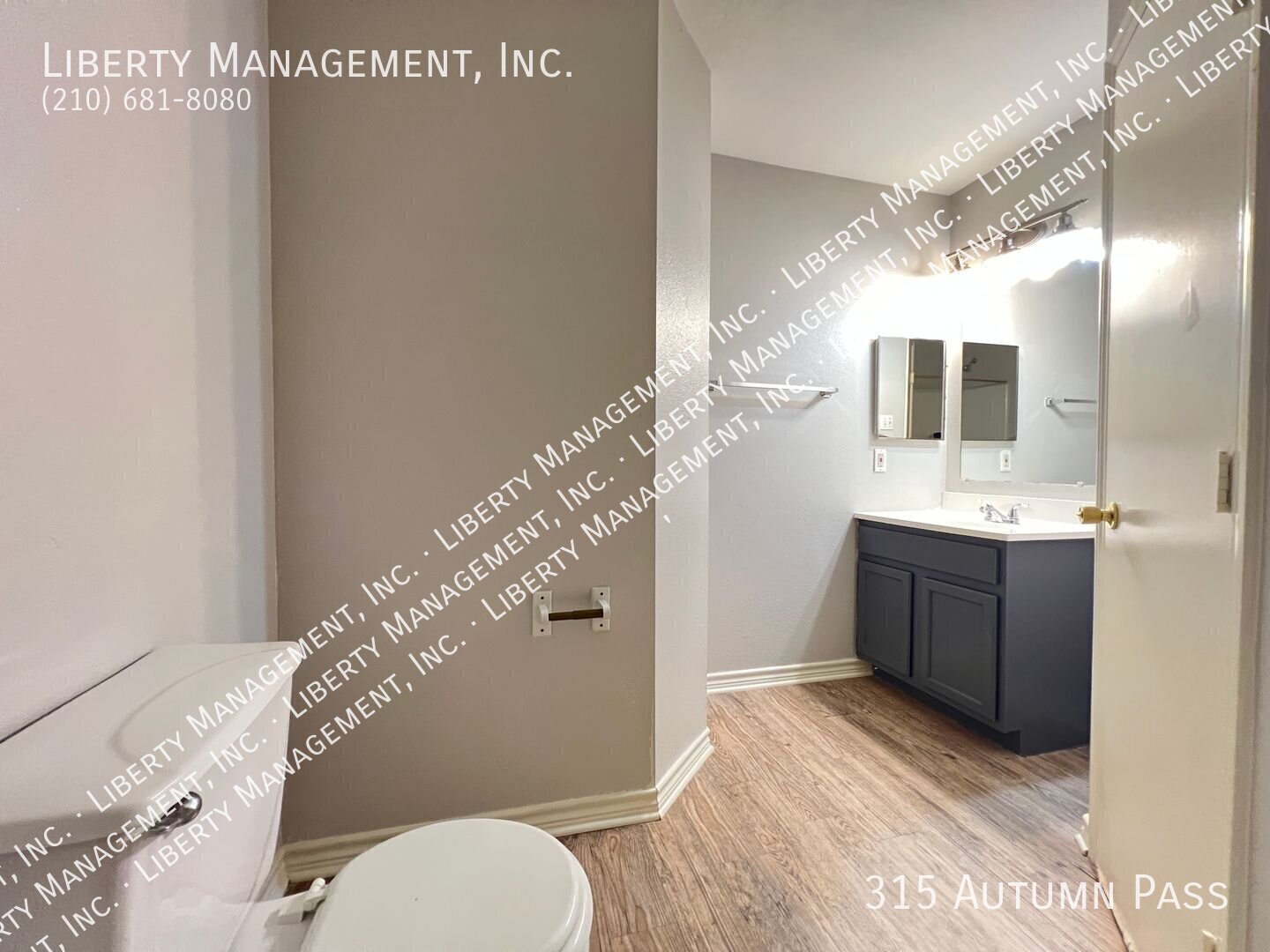 3 Bedroom Townhouse With 2 1/2 Baths property image