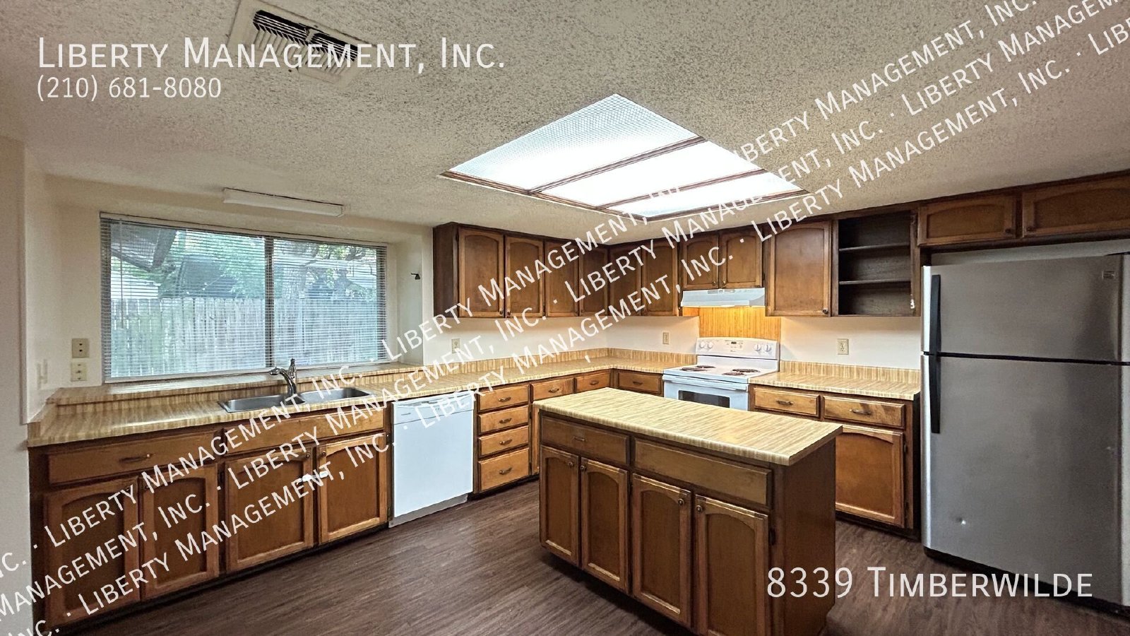 Great 4 Bedroom, 2.5 Bath Home in the Established Neighborhood of Silver Creek property image