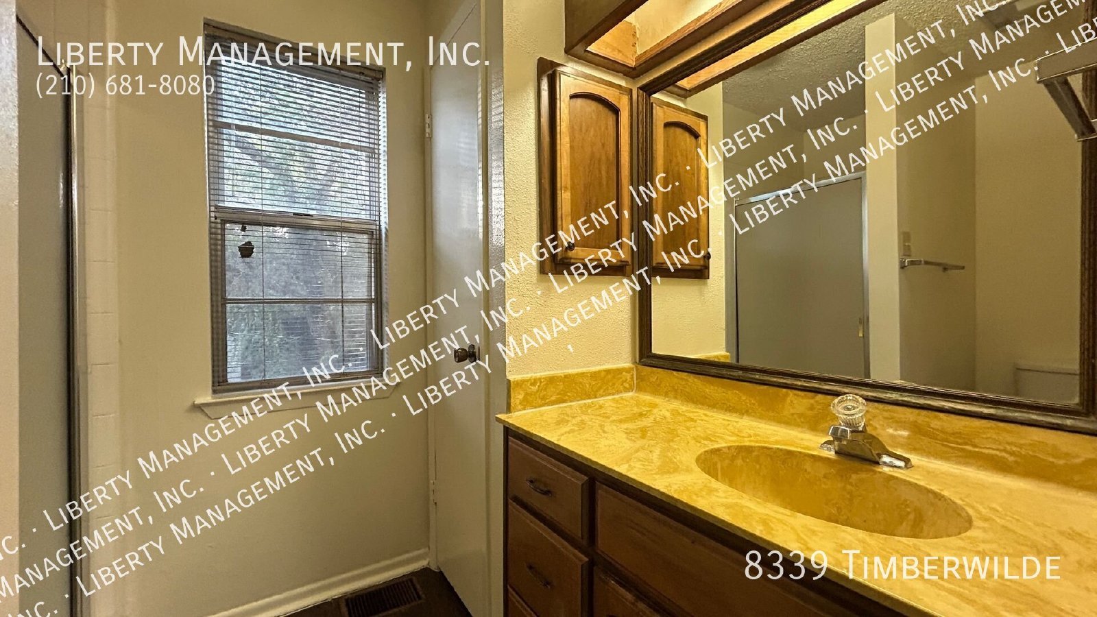Great 4 Bedroom, 2.5 Bath Home in the Established Neighborhood of Silver Creek property image