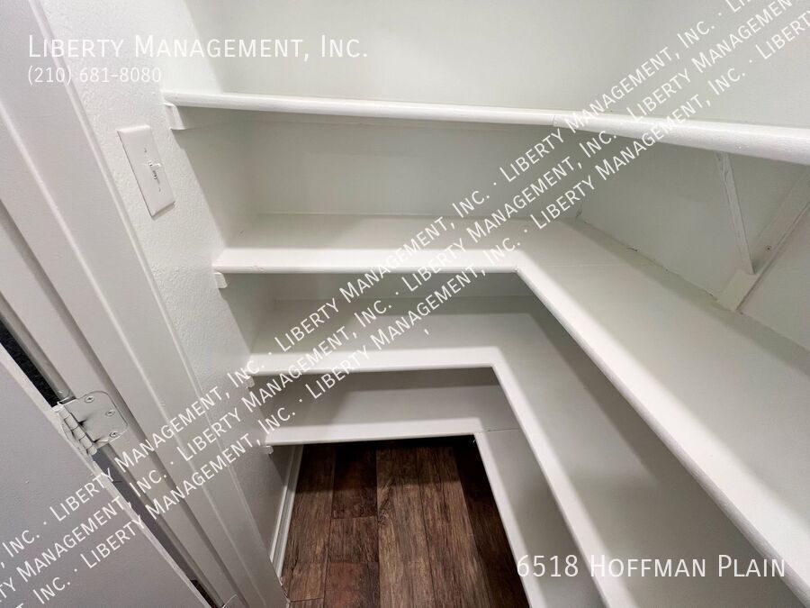 3 Bed 2.5 Bath Home in Whisper Falls property image