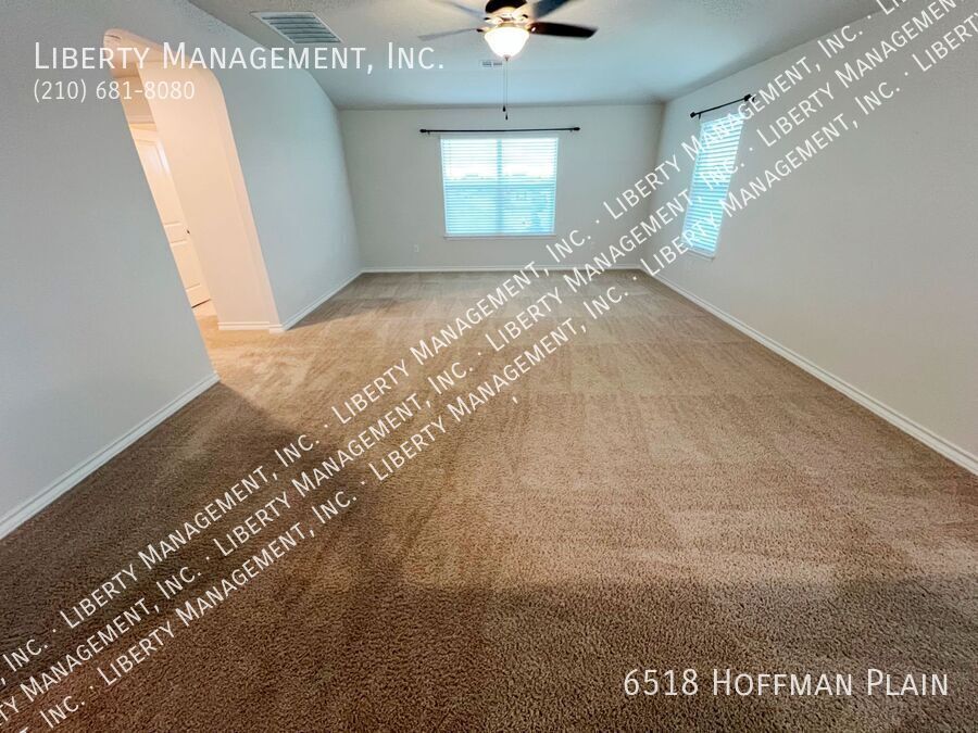 3 Bed 2.5 Bath Home in Whisper Falls property image