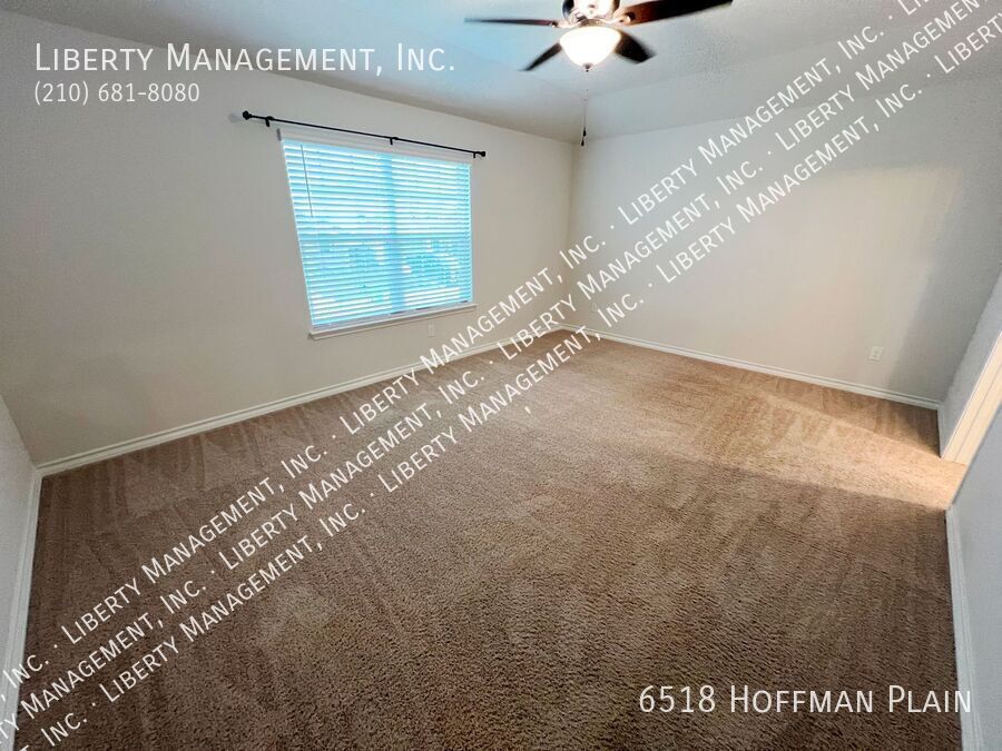 3 Bed 2.5 Bath Home in Whisper Falls property image