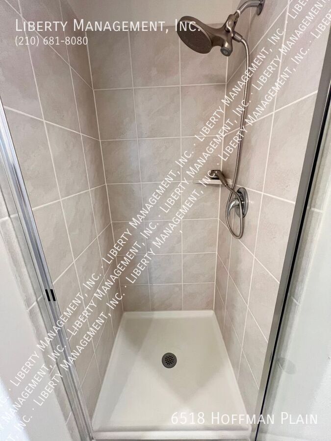 3 Bed 2.5 Bath Home in Whisper Falls property image