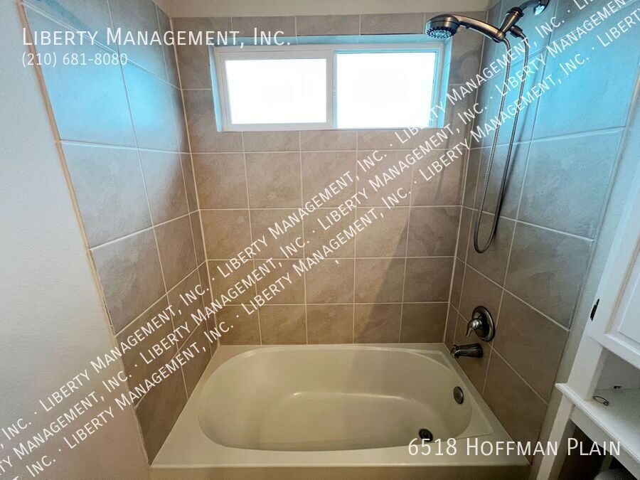 3 Bed 2.5 Bath Home in Whisper Falls property image