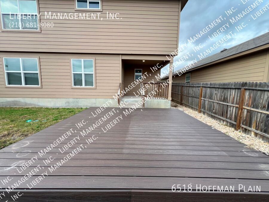 3 Bed 2.5 Bath Home in Whisper Falls property image