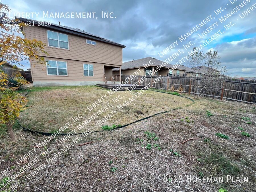 3 Bed 2.5 Bath Home in Whisper Falls property image