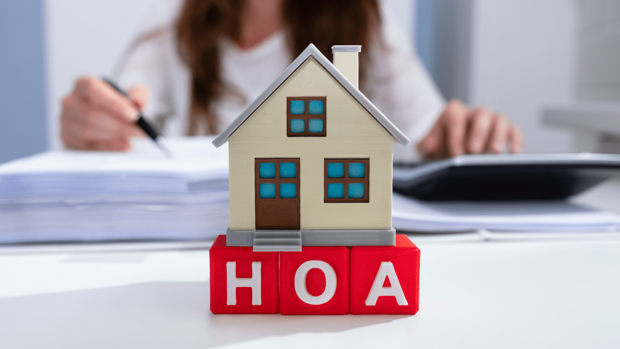 HOA